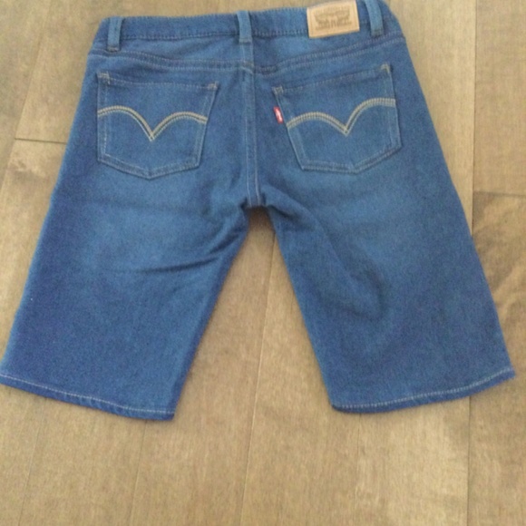 Girls blue Jean shorts- High rise - Picture 2 of 4